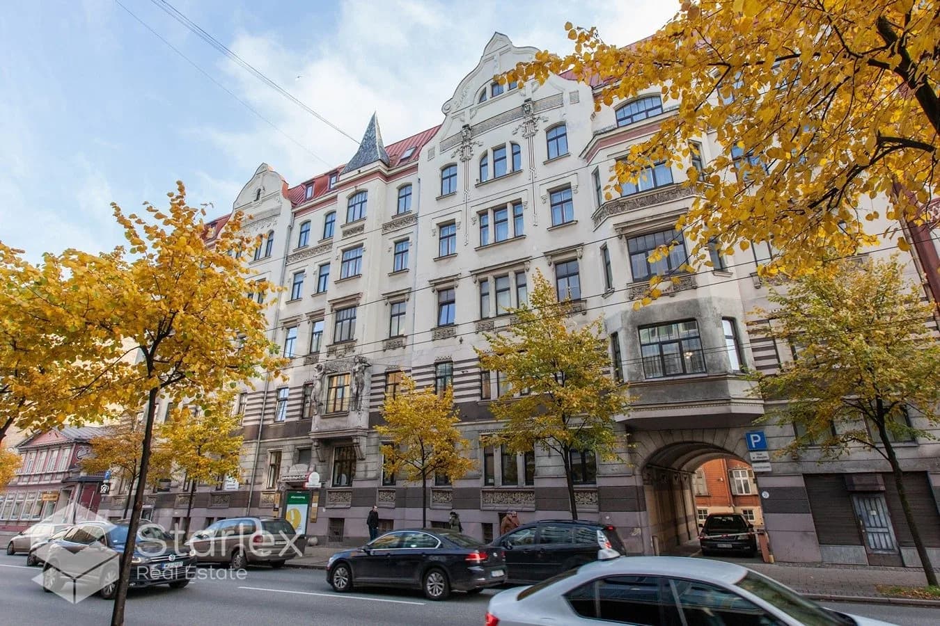 Pēc kosmētiskā remonta telpas prestižā ēkā Rīgas centrā