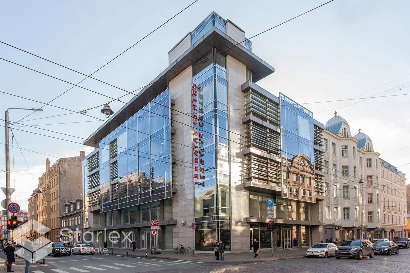 Tirdzniecības telpas Rīgas centrā biroju ēkā ''Tērbatas centrs''