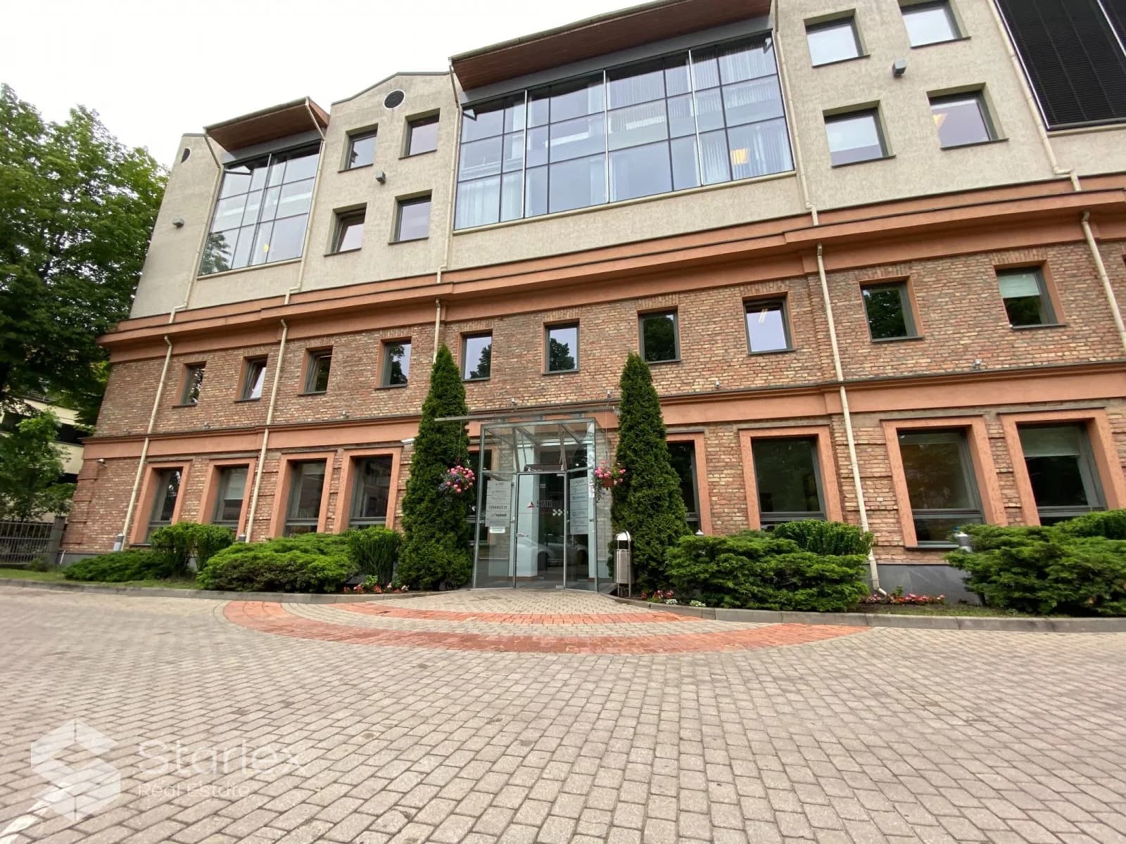 Industriāls biroju centrs "VEF kvartāls"