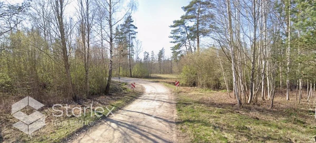 Земельный участок под частный дом