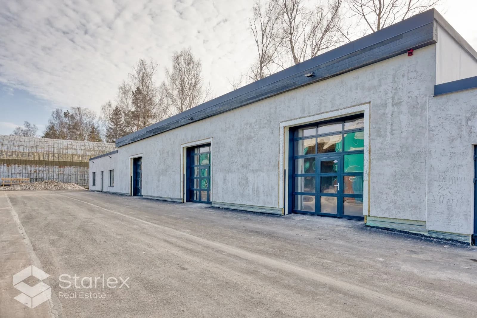 Warehouse premises in Bergi