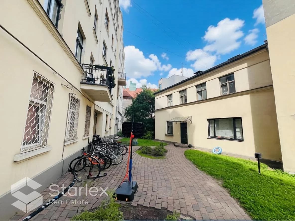 Autonomous house for rent in the center of Riga