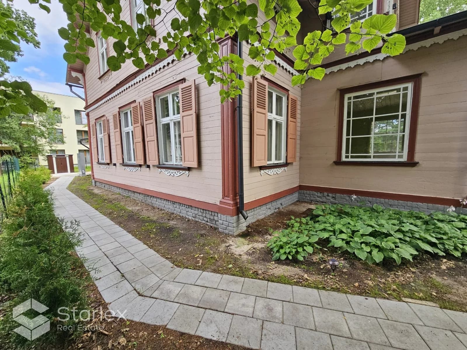 Small apartment in Asari with good rental potential - 650m to the sea, 3min walk to the station