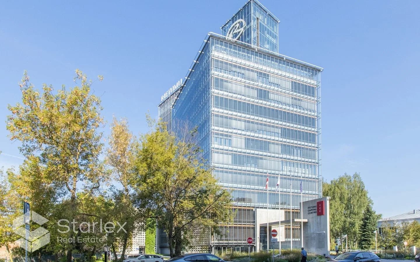 Moderns A klases birojs Skanstes rajonā