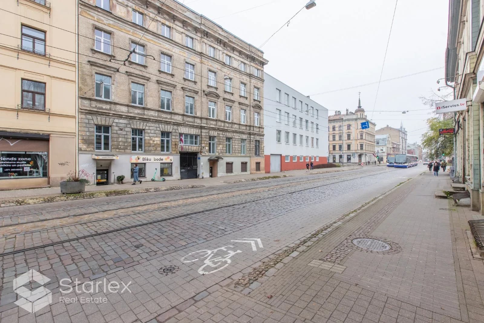 Četristabu dzīvoklis Rīgas centrā
